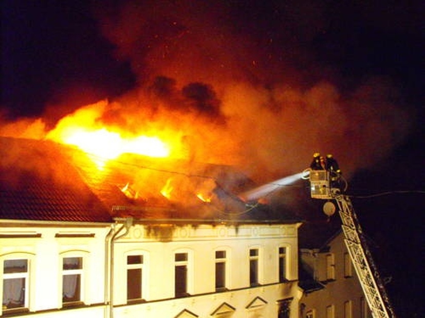 August: Großbrand Keßlerstraße August: Großbrand Keßlerstraße