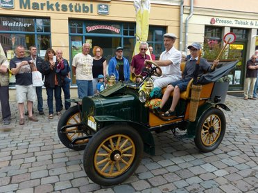 Apoldaer Oldtimer-Schloßtreffen